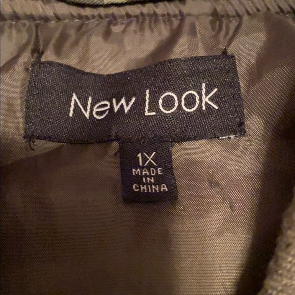 bomber jacket - Picture 3 of 3